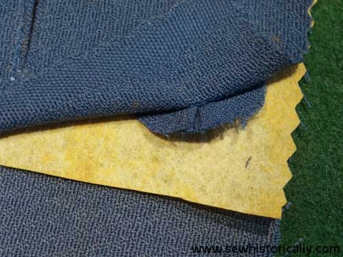 vintage 1940s 1950s buttonhole stiff papery interlining pellon interfacing