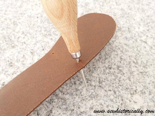 DIY leather sole awl pierce hole