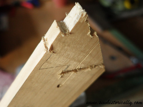 tutorial: diy rustic wood tree ornament