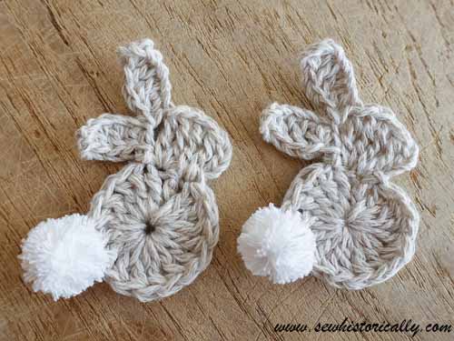 DIY Crochet Easter Bunny Pom Pom Bunny Tail