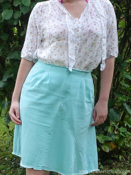 DIY Mint Green Skirt And Blouse Refashion