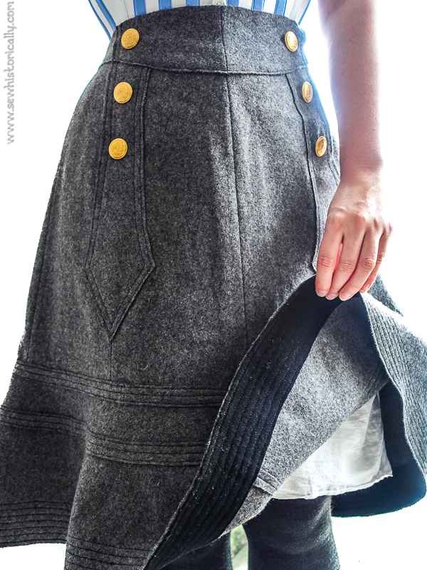 1900s Short Wool Walking Skirt Hem Stiffening Tailor Finish