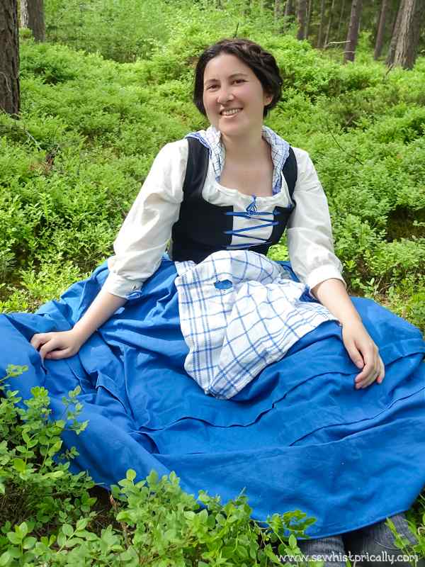 Historical Peasant Woman Outfit: Unboned Stays, Bumroll & Corded